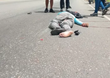 Murió motorizado