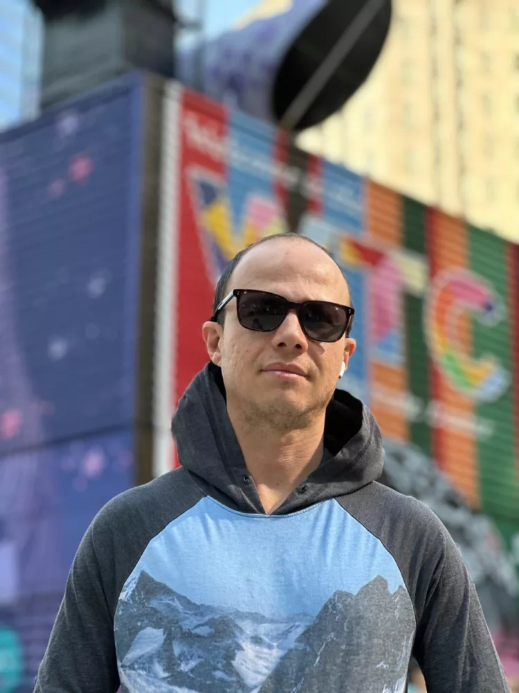 David De Sola