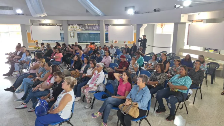 Impulsan el emprendimiento