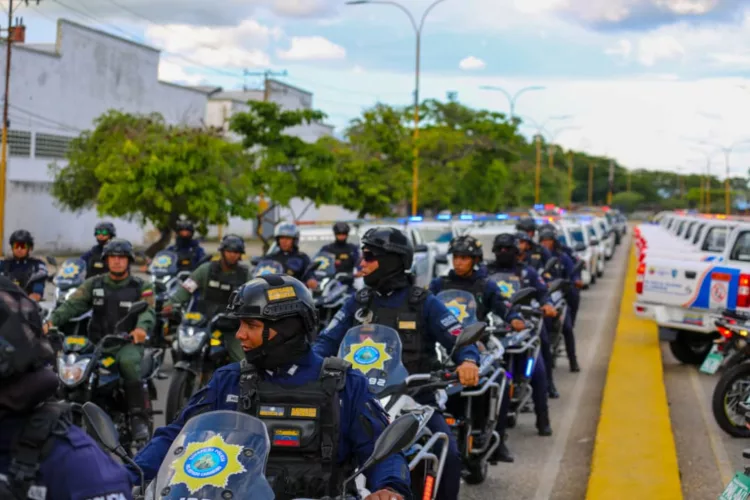 entrega de patrullas