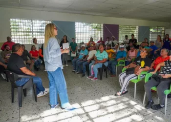 Alcaldesa de Naguanagua realizó asambleas
