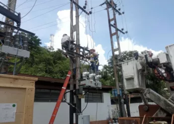Corpoelec ejecutó mantenimiento