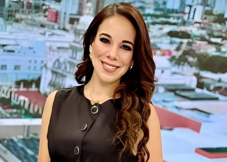 Murió Débora Estrella en Accidente Aéreo - SandyAveledo.Net