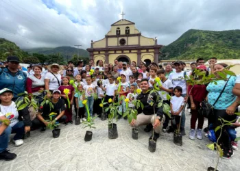 más de 300 árboles en riberas del río Mariara