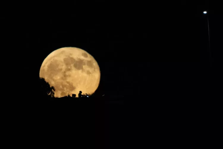 Superluna