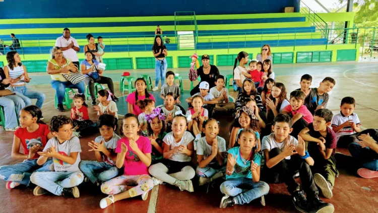 Niños disfrutaron