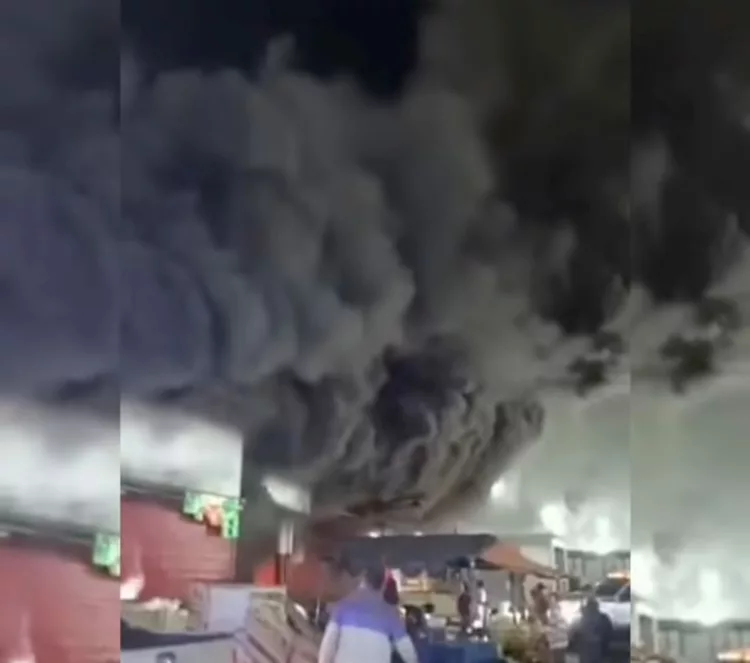 incendio en mercado de Coche