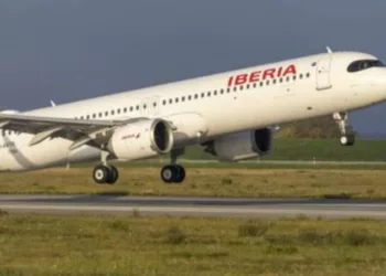 Aerolínea Iberia evalúa