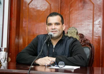 Alexander Suárez