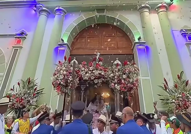 Divina Pastora inició su peregrinación
