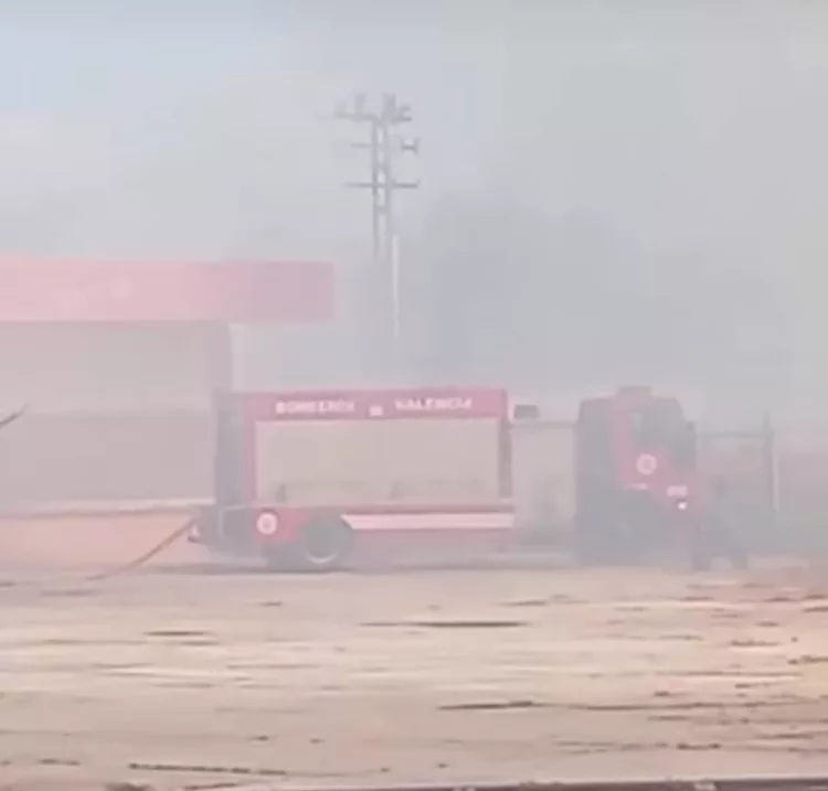 Incendio en la zona industrial