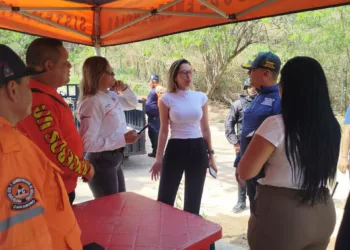 equipos de respuesta contra incendios