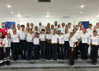 Cruz Roja Venezolana graduó a 13 brigadistas de Juventud
