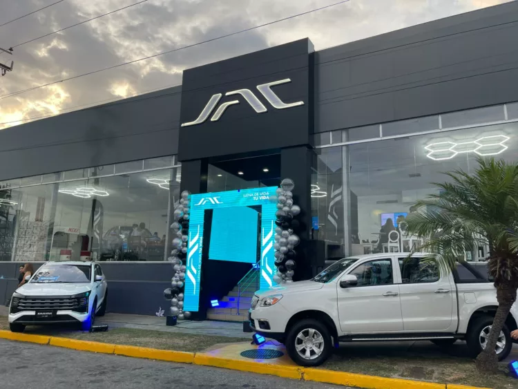 JAC Motors inauguró