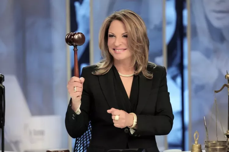 La conductora de "Caso cerrado" será sometida a una operación de las cuerdas vocales.