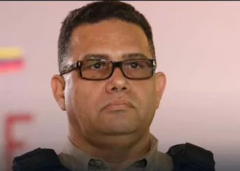 Padrino López fue destituido