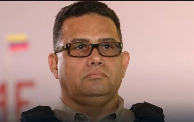 Padrino López fue destituido