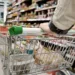 De acuerdo con ANSA, el comprador ha migrado de las bodegas a los supermercados.