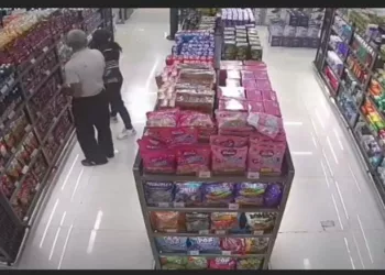 Capturados una mujer y un hombre tras intentar cometer un hurto