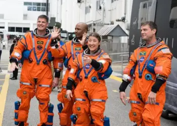 Felices, regresaron a tierra los astronautas de la misión Artemis II.