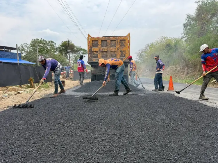 Avanza asfaltado en red vial