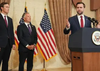 Los miembros de la delegación estadounidense, encabezada por JD Vance, dejaron una propuesta sobre la mesa, como condición para ponerle fin al conflicto.