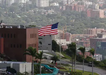 Luego de su reciente reapertura, la embajada de EE. UU. en Caracas está solicitando personal.