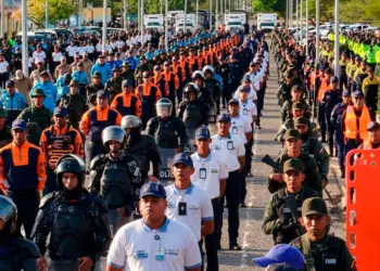 La protección de los venezolanos en el estado Falcón durante la Semana Mayor está garantizada, aseguró el viceministro Palencia.