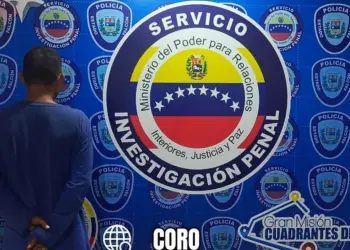 acosaba sexualmente a su hermana