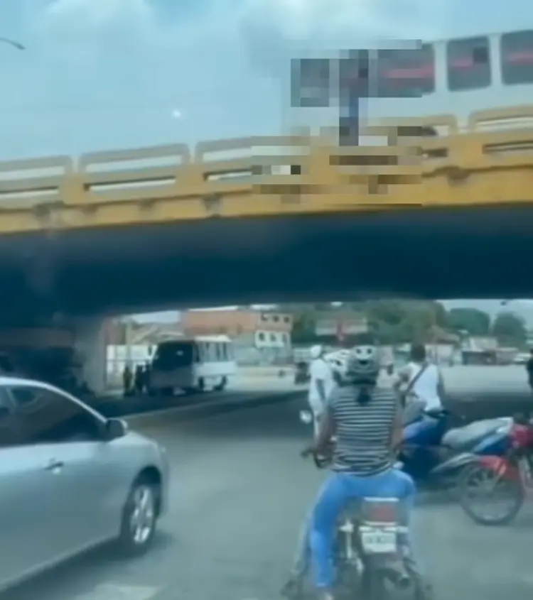 intentó lanzarse
