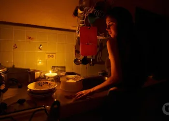 La falta de energía eléctrica afecta la vida del venezolano.