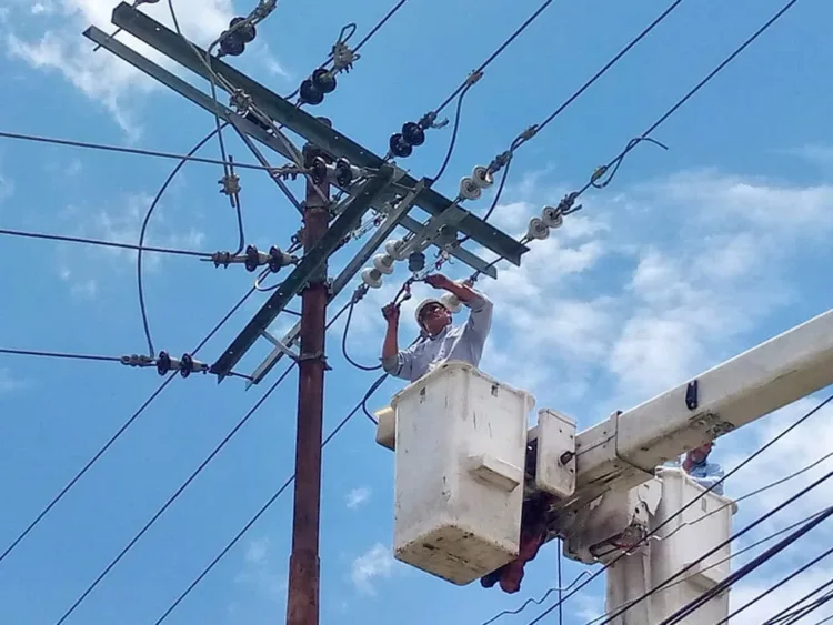 Corpoelec ejecutó jornada de mantenimiento