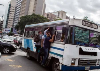 El precio del pasaje urbano será de 140 bolívares, durante los meses de junio y julio de 2026.