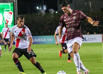 River Plate venció