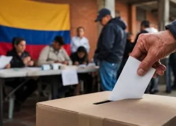 Arrancó la segunda vuelta electoral para elegir el próximo presidente de Colombia.