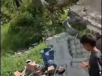 Muchas familias en Morón sufrieron pérdida total de sus hogares.