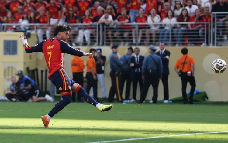 El delantero Ferran Torres le dio a España el gol ganador.
