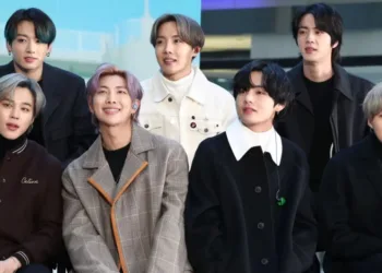 La agrupación BTS ha roto récords históricos en la industria del entretenimiento global.