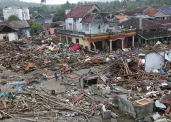 El epicentro del evento sísmico se ubicó a unos 68 kilómetros al norte-noroeste de Ende, provincia de Nusa Tenggara Oriental.