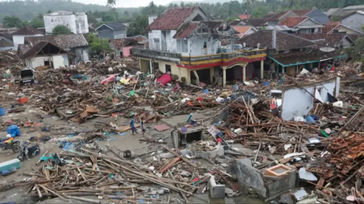 El epicentro del evento sísmico se ubicó a unos 68 kilómetros al norte-noroeste de Ende, provincia de Nusa Tenggara Oriental.