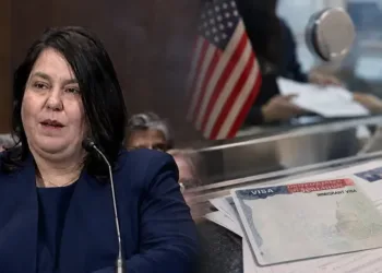 La jueza Jeannette Vargas anuló la suspensión masiva de procesamiento de visas de inmigrante impuesta por la administración Trump .