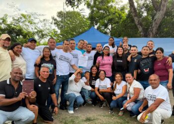 Grupo de 25 expresos políticos del caso Plaza Venezuela, excarcelados de El Rodeo, este 14 de agosto de 2026.