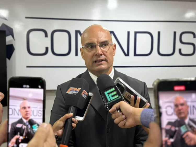 Tito López