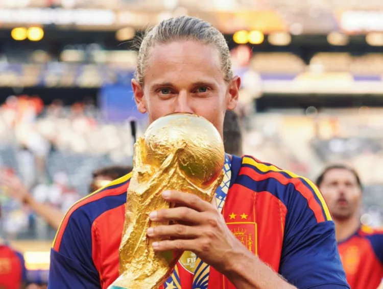 Marcos Llorente se retira de la selección española.