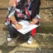 La señora Carmen Enjanrra espera ser escuchada por el gobernador Lacava y se consiga una solución al caso planteado.