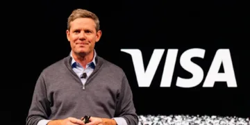 Visa estudia una ronda de despidos para impulsar el uso de la IA.