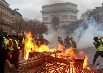 La capitral francesa fue el epicentro del caos este fin de semana.