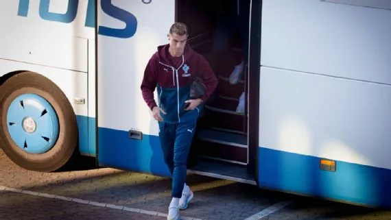 Ronaldo abandonó la plantilla antes del partido de la UEFA Nations League que Portugal debía jugar contra Dinamarca, tras una disputa con el DT Jorge Jesús.