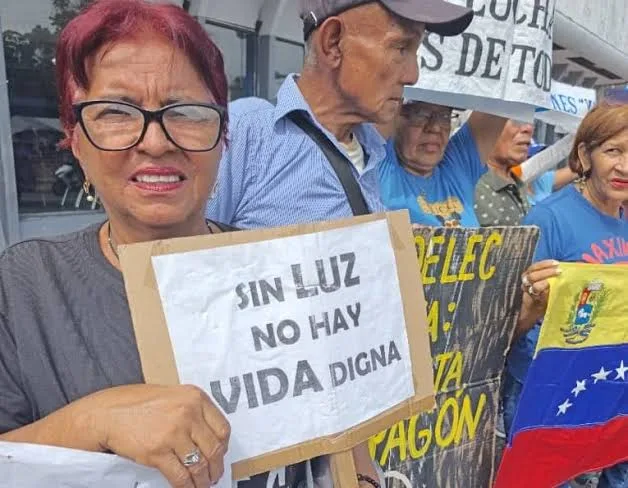 Las manifestaciones por los prolongados cortes eléctricos en Carabobo son cada día más frecuentes.
